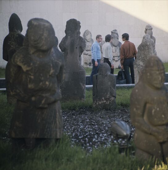 Archeological expedition of Yavornitsky Dnepropetrovsk National History Museum