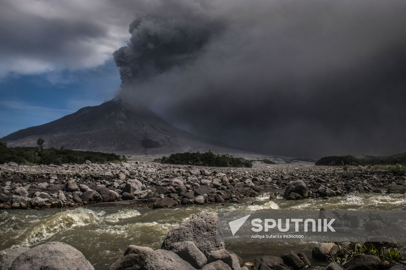 Indonesia Volcano Eruption