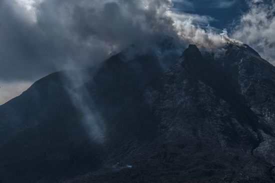 Indonesia Volcano Eruption
