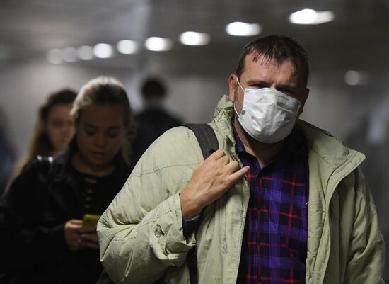 Moscow Coronavirus Unstable  Environment