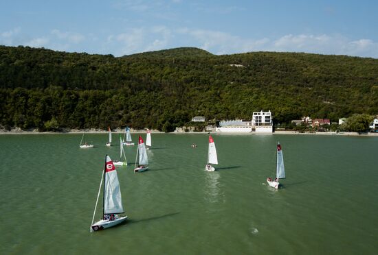 Russia Sailing
