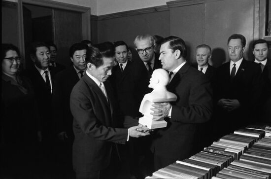Soviet government delegation visits Mongolian People's Republic