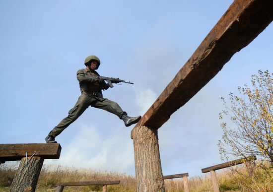Russia National Guard Maroon Berets Exams