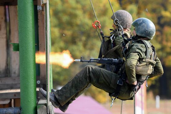 Russia National Guard Maroon Berets Exams