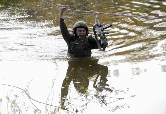 Russia National Guard Maroon Berets Exams