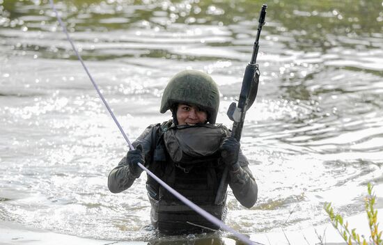 Russia National Guard Maroon Berets Exams
