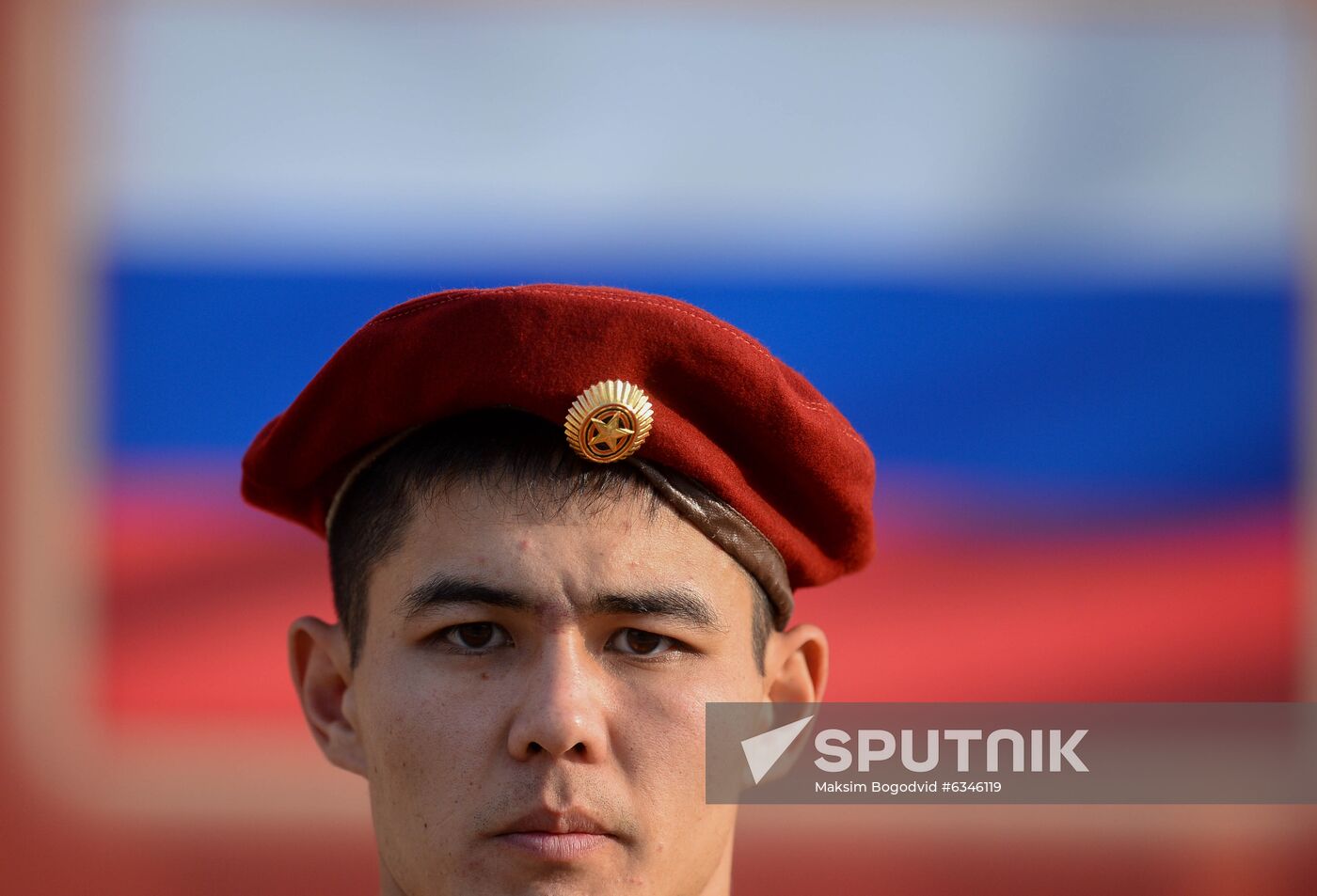 Russia National Guard Maroon Berets Exams