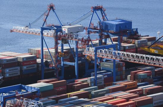 Russia Сommercial Port