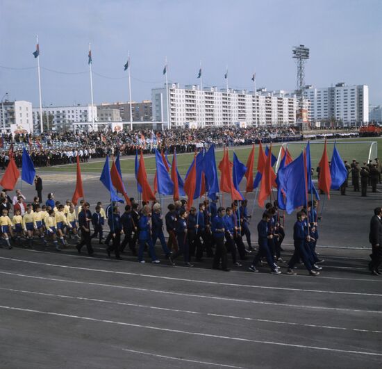 Sports festival at AZLK's Moskvitch stadium
