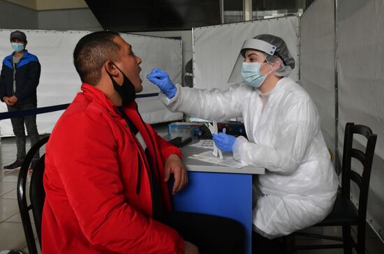 Russia Coronavirus Testing