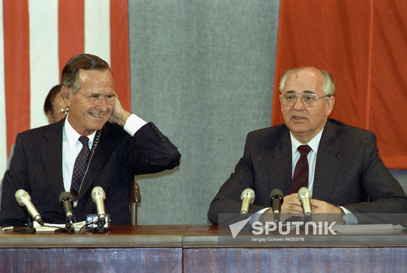 US President George Bush on official visit to USSR