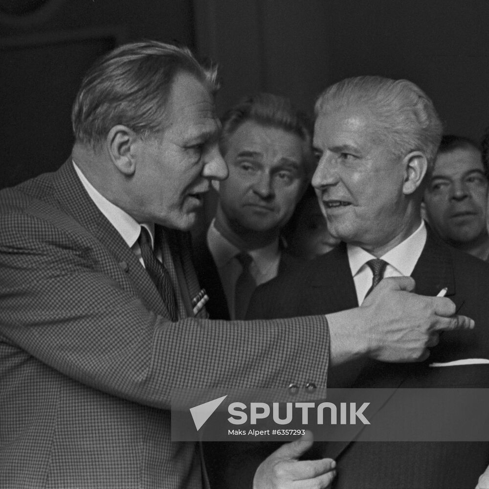 Celebrating 20th anniversary of Nazi Germany's defeat in Great Patriotic War