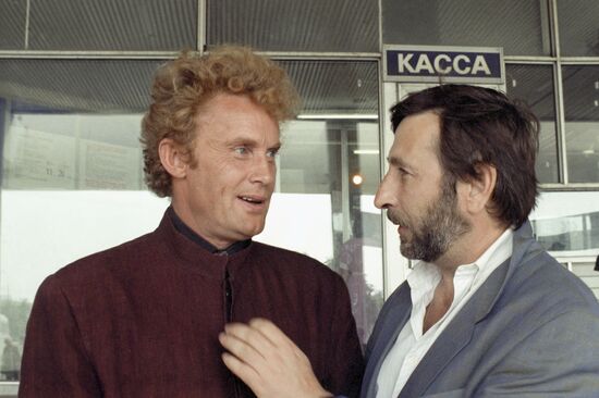 Filming Soviet-Polish film Butterflies