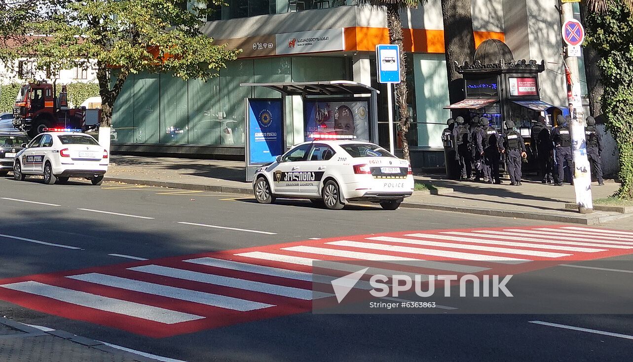 Georgia Bank Hostages