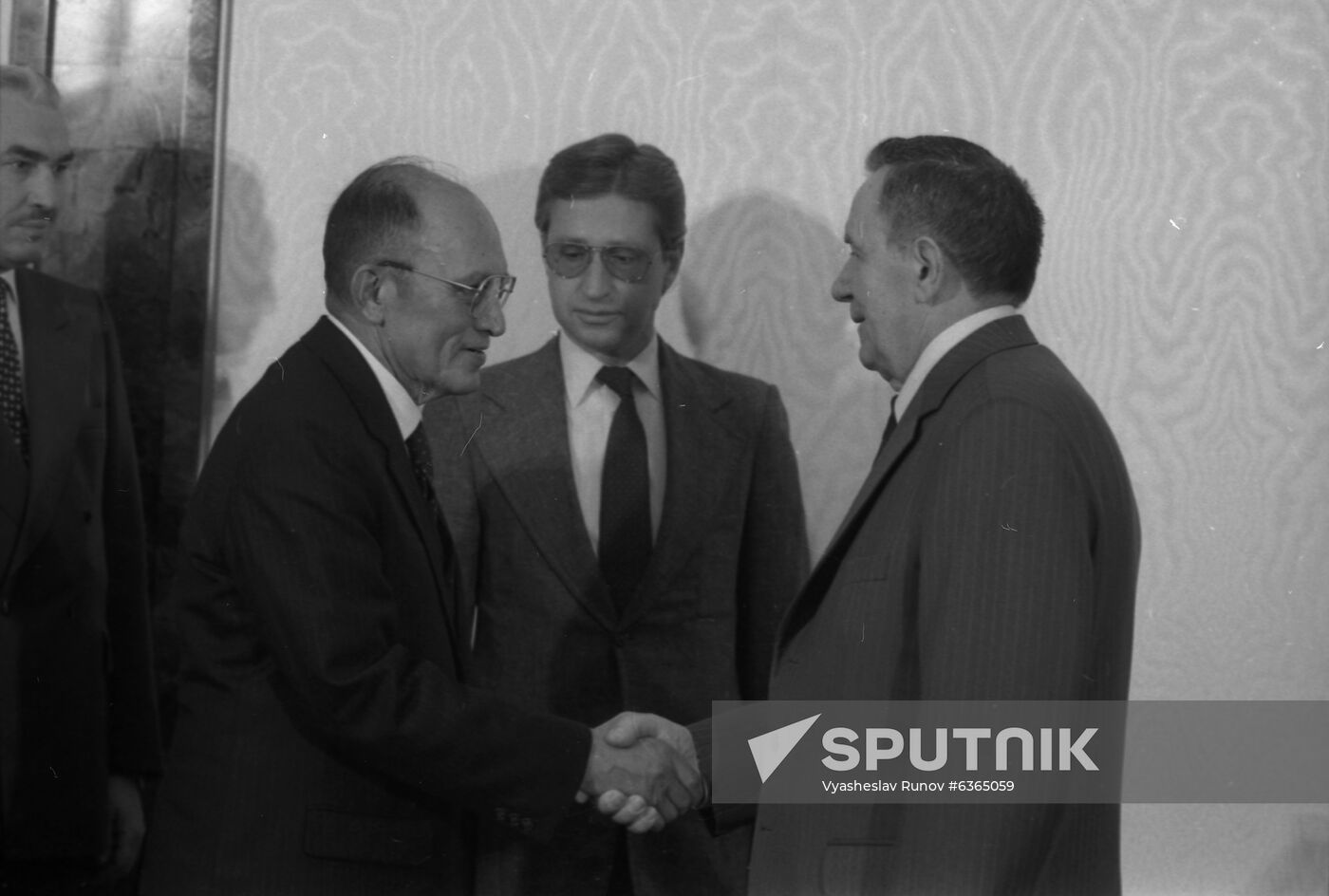 Minister of Foreign Affairs of Thailand Siddhi Savetsila visits USSR