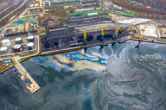 Russia Oil Spill