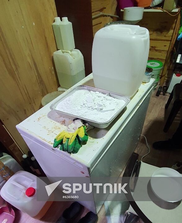 Russia Drug Dealers Detention