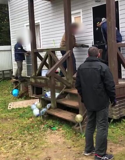 Russia Drug Dealers Detention