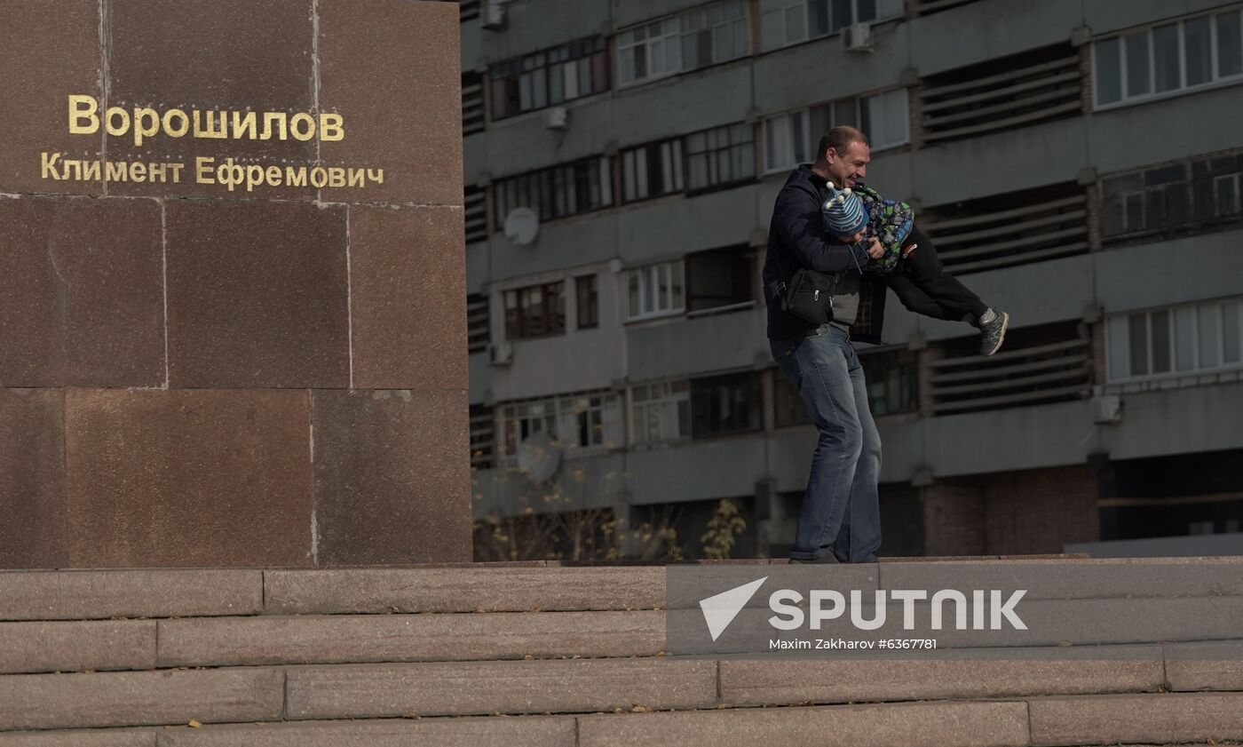 Ukraine Luhansk Daily Life