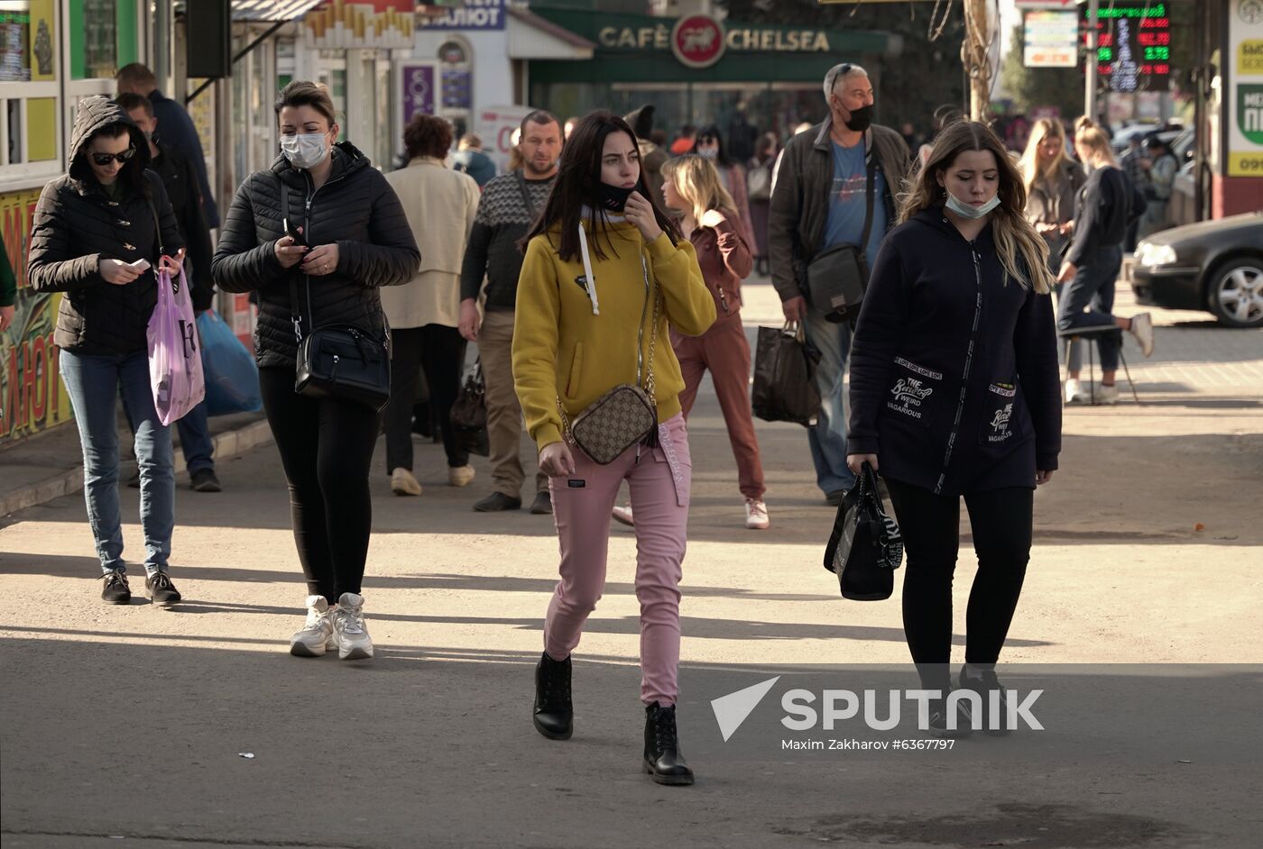 Ukraine Luhansk Daily Life