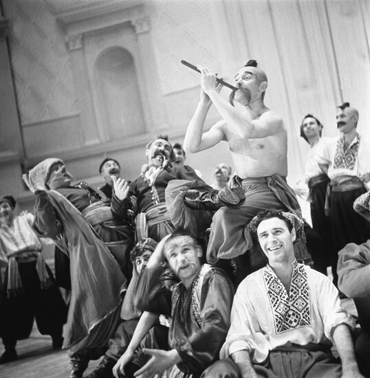 Alexandrov Song And Dance Ensemble of Soviet Army