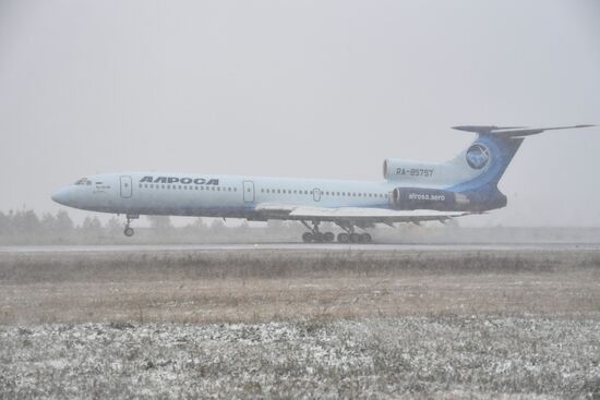 Russia Tu-154 Plane