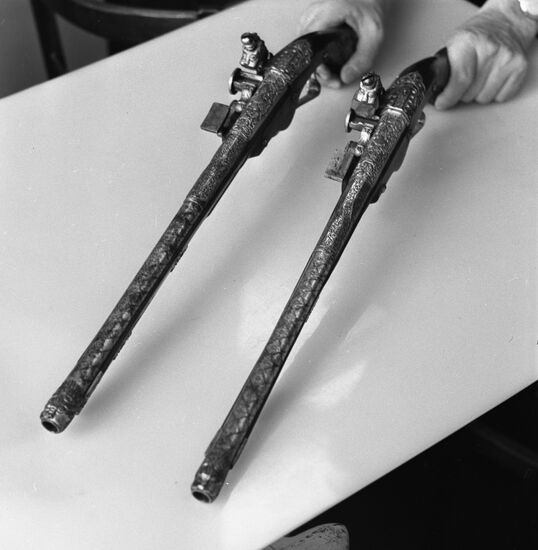 17th century Russian pistols