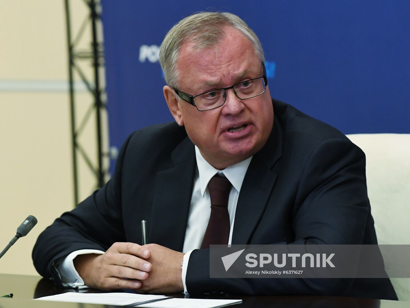 Russia Putin VTB Capital Forum