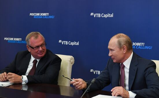 Russia Putin VTB Capital Forum