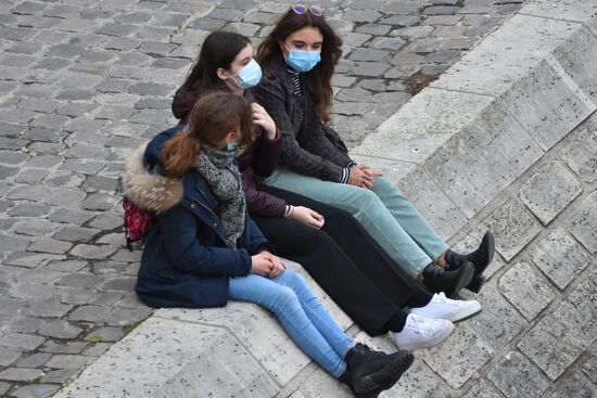 France Coronavirus Daily Life