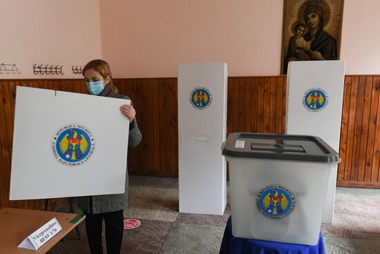 Moldova Presidential Elections