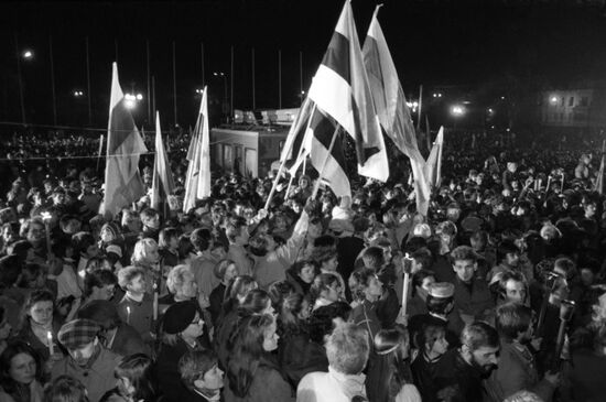 Rally to support inaugural congress of Lithuanian public and political organization Sajudis