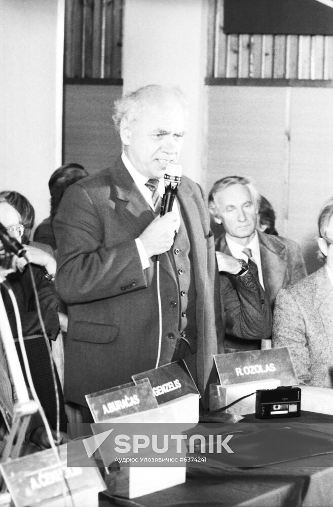 Inaugural congress of Lithuanian public and political organization Sajudis
