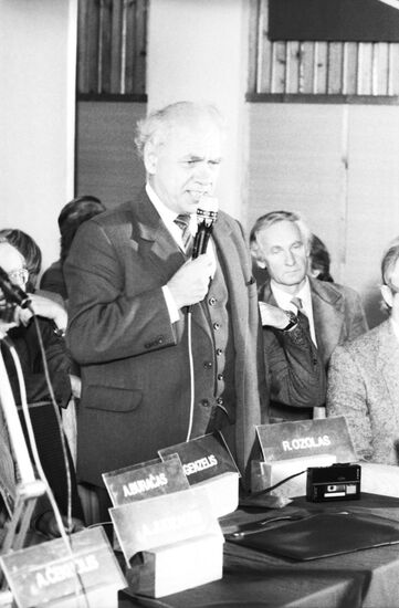 Inaugural congress of Lithuanian public and political organization Sajudis