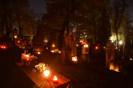 Ukraine All Souls Day 