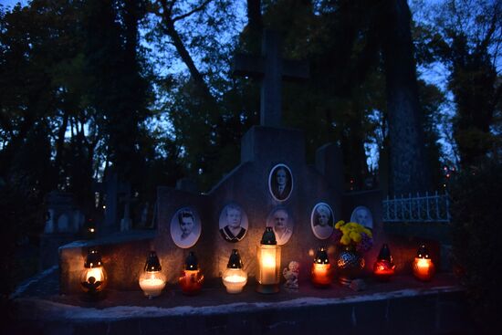 Ukraine All Souls Day 