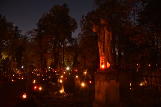 Ukraine All Souls Day 