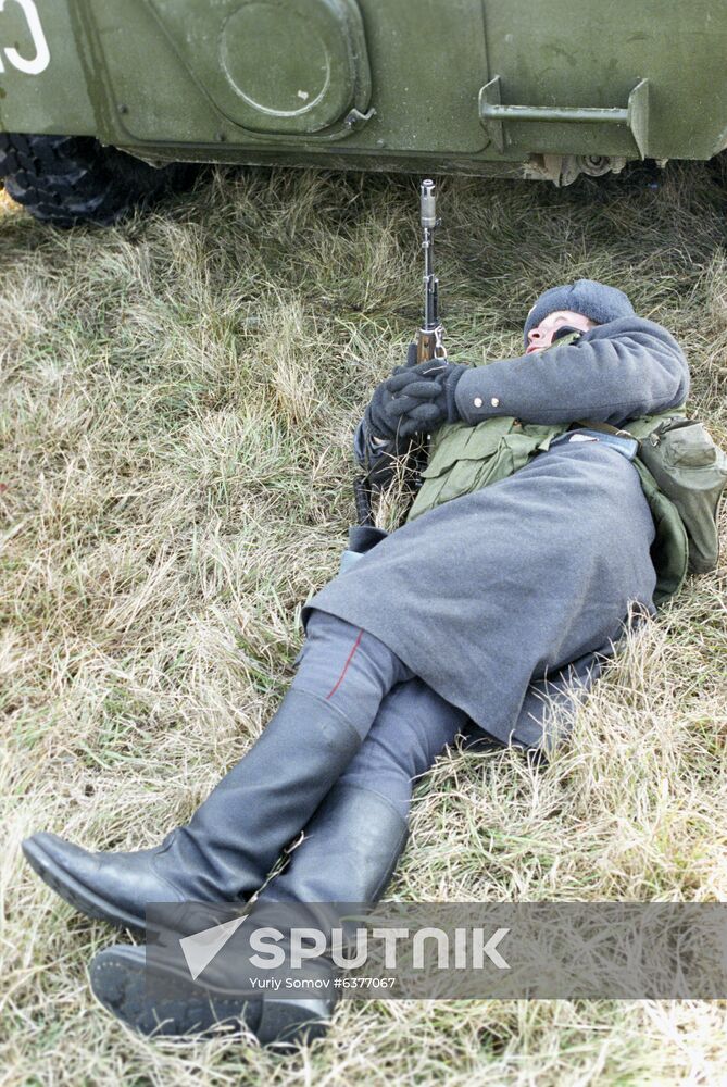 Russian Interior Ministry withdraws its armed forces from Checheno-Ingush Autonomous Soviet Socialist Republic