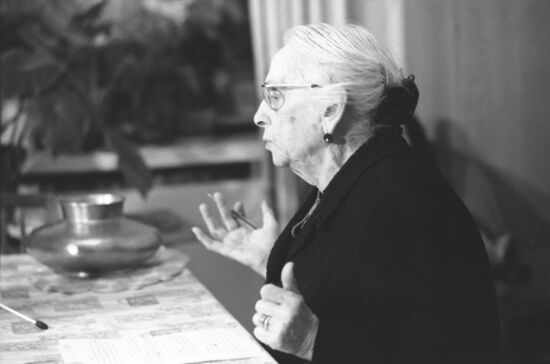 Spanish Communist Party leader Dolores Ibarruri