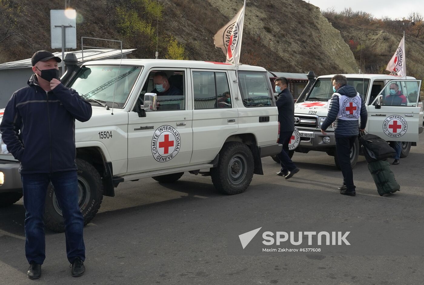 Ukraine DPR LPR Red Cross