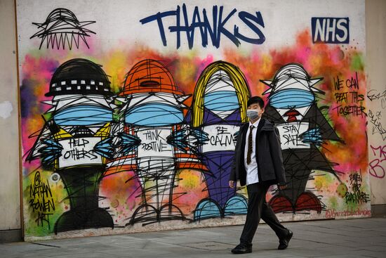 Great Britain Coronavirus Daily Life