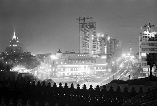 Arbatskaya Square and Novy Arbat at night