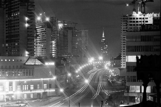 Arbatskaya Square and Novy Arbat at night