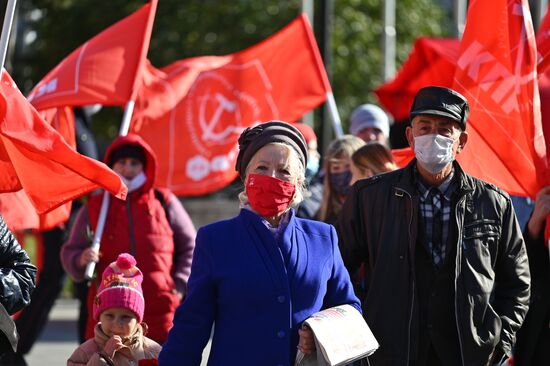 Russia October Revolution Anniversary