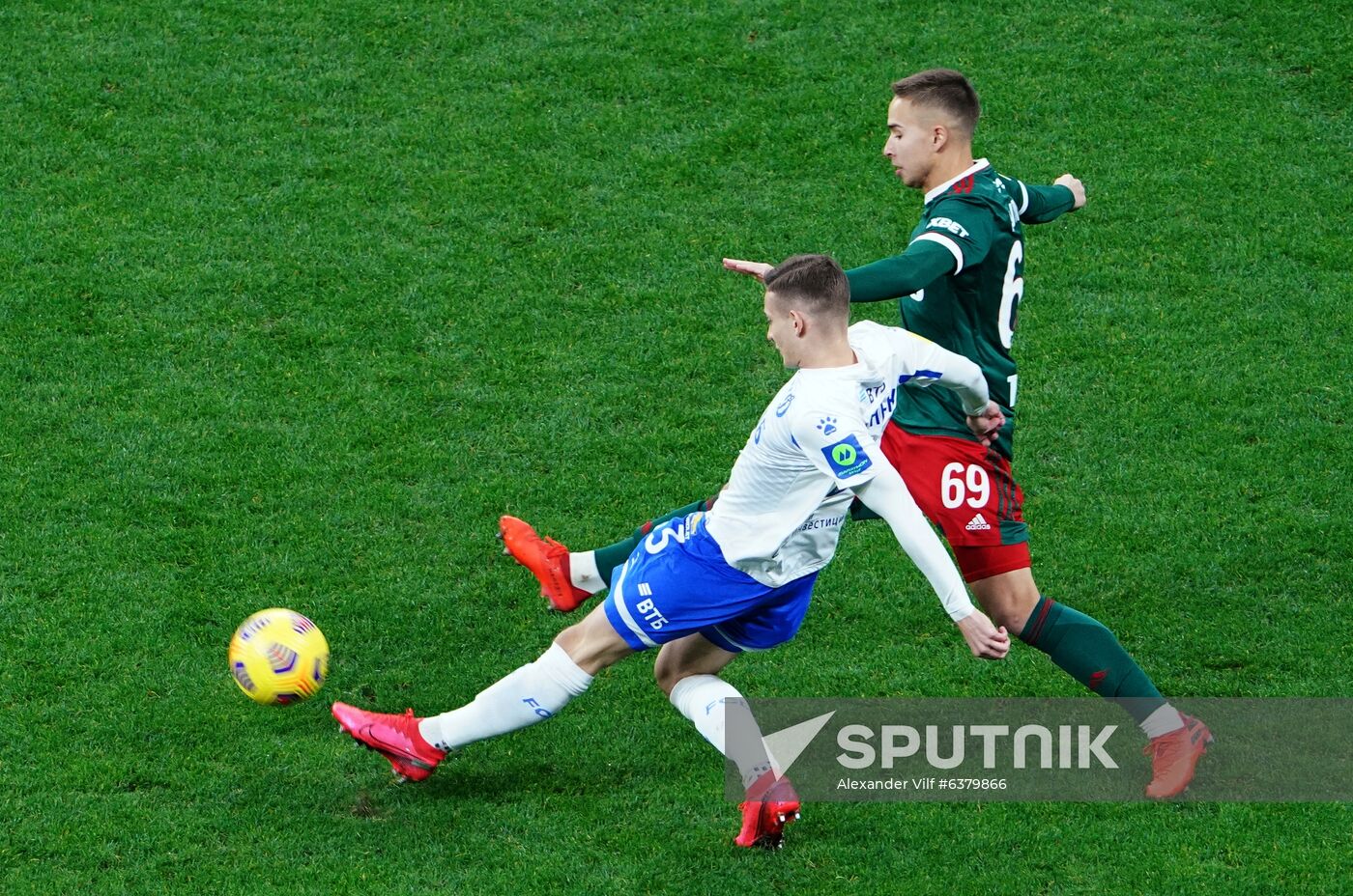 Russia Soccer Premier-League Dynamo-Lokomotiv