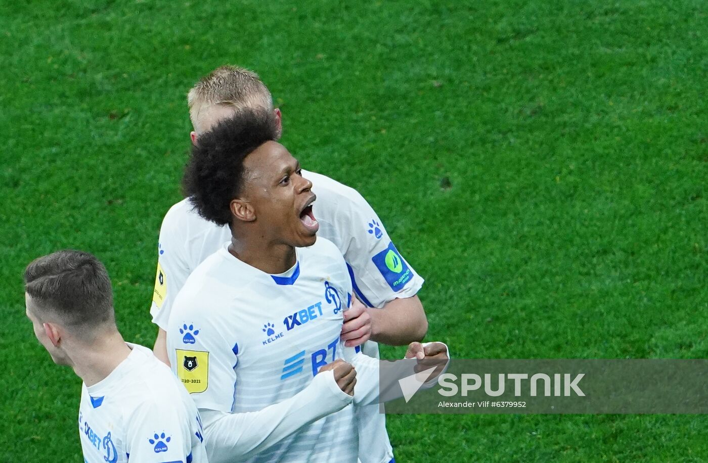 Dynamo's players celebrate the team's goal during the Russian Premier-League soccer match between Dynamo and Lokomotiv, in Moscow, Russia. Location: Russia, Moscow. Author: Alexander Vilf/Sputnik. Russia Soccer Premier-League Dynamo-Lokomotiv