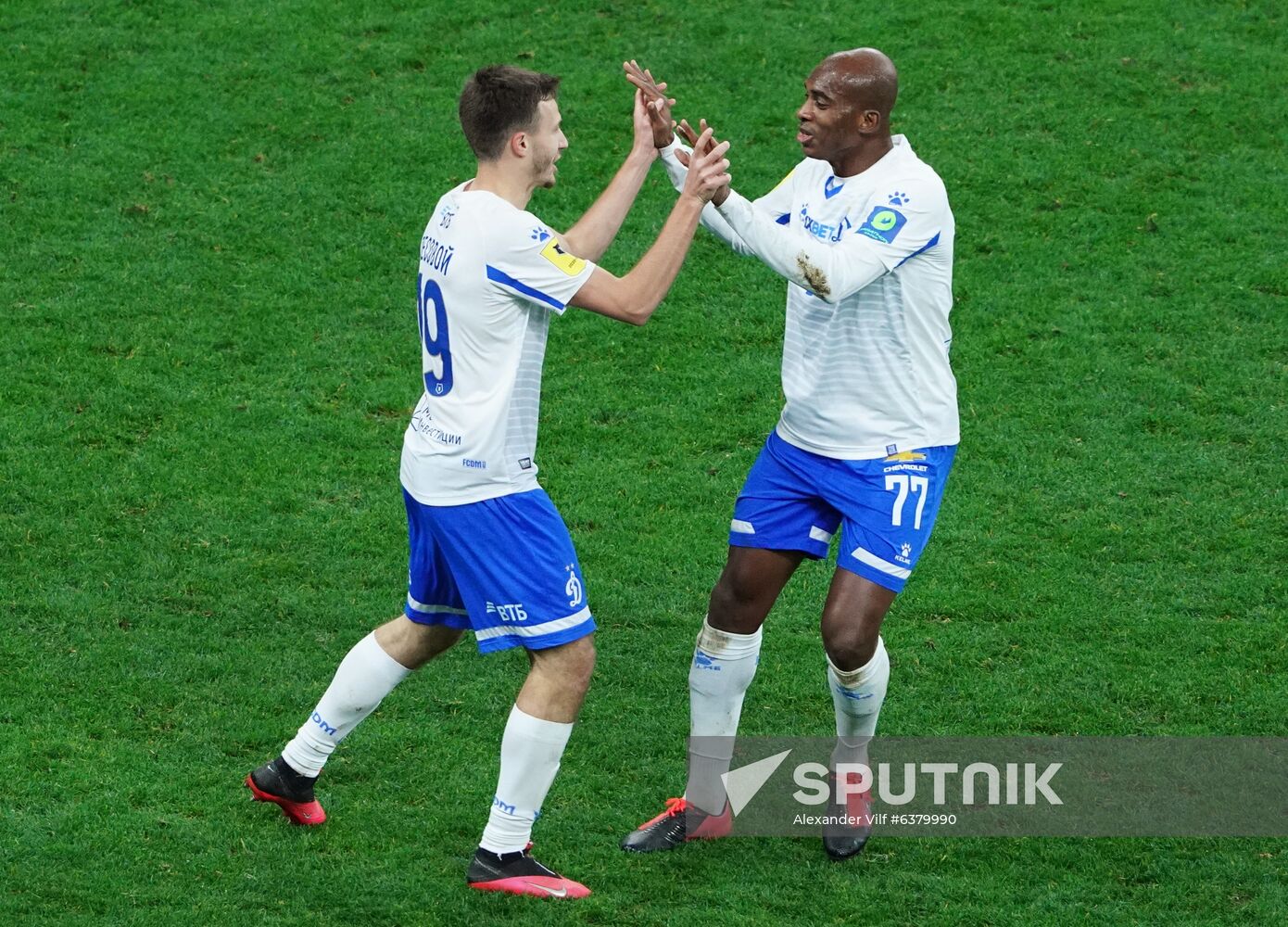 Russia Soccer Premier-League Dynamo-Lokomotiv