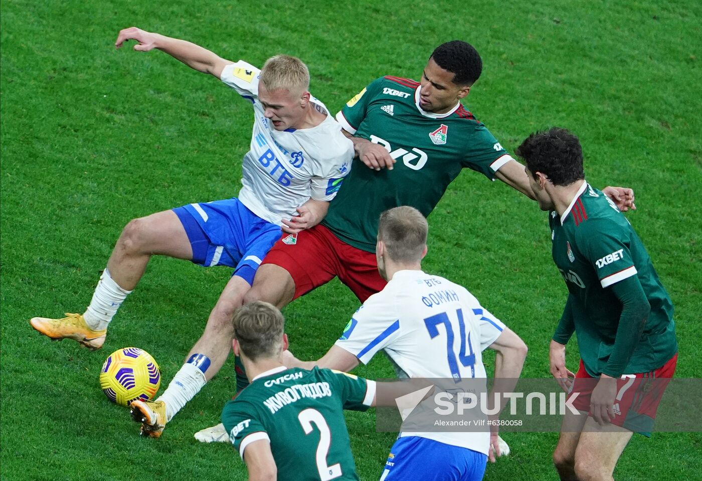 Russia Soccer Premier-League Dynamo-Lokomotiv