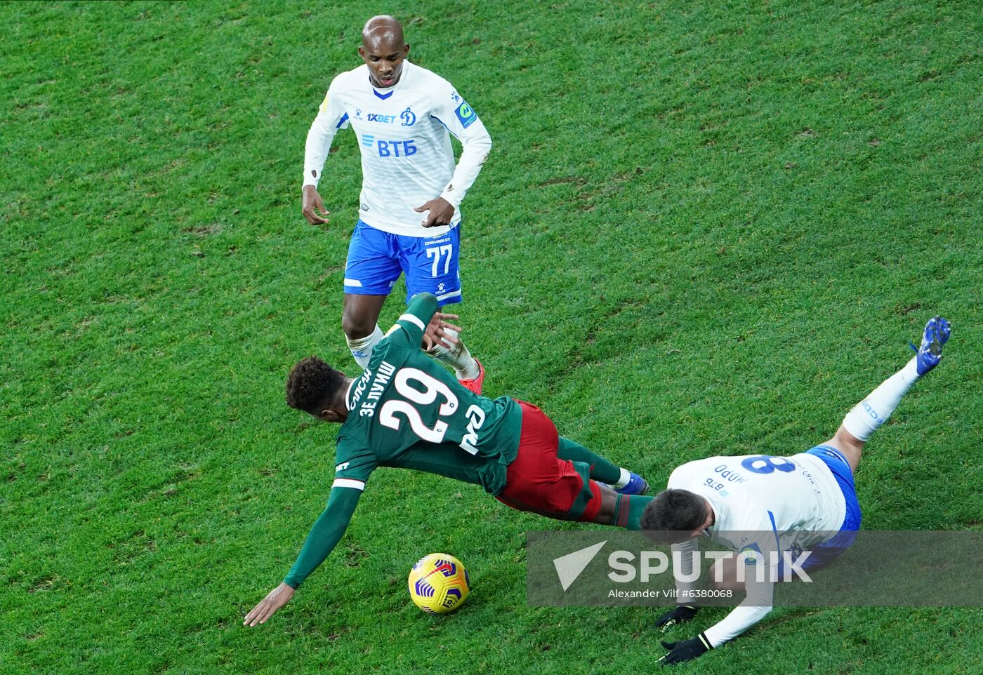 Russia Soccer Premier-League Dynamo-Lokomotiv