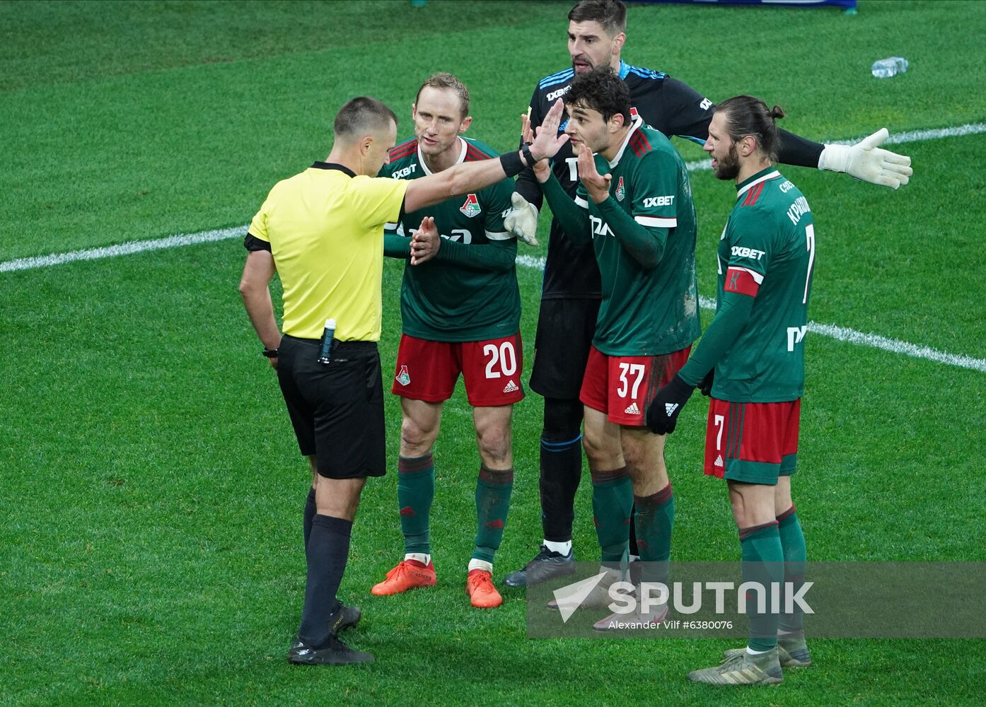 Russia Soccer Premier-League Dynamo-Lokomotiv